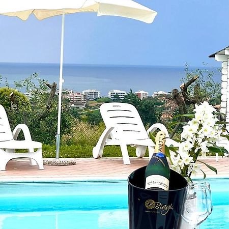 Vigneto - Italian Restaurant & B&B Villa Rosa Di Martinsicuro Kültér fotó