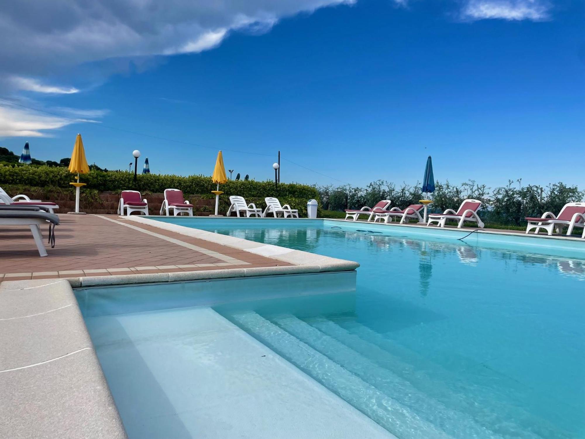 Vigneto - Italian Restaurant & B&B Villa Rosa Di Martinsicuro Kültér fotó
